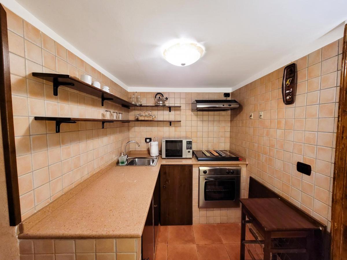 Cozy Classical Residence In The City Center Bari Extérieur photo